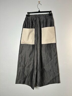 Wide Leg Crop Gray Pants with Cream Contrast Patch Pockets elastic waistband S